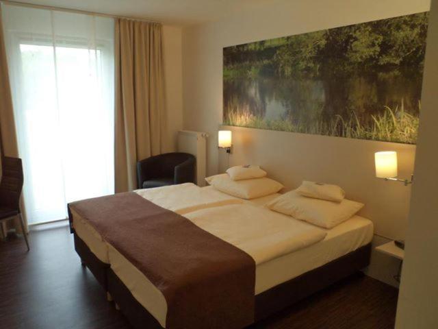 Das Neue Hotel Am Park Fröndenberg Rom bilde